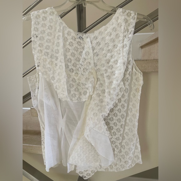 Vintage Nina RICCI Elegant White Lace Sleeveless Top